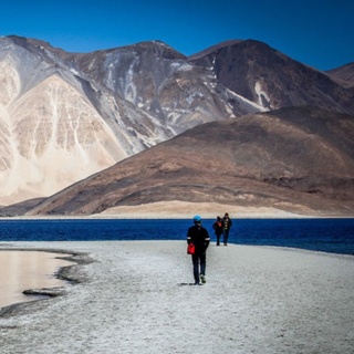 leh-ladakh-mountain-view