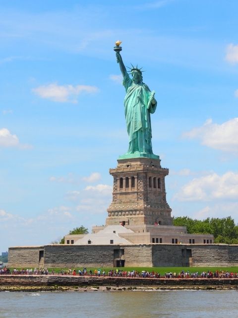 america-image-main-page