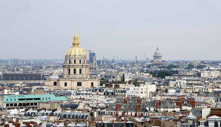 dom-of-les-invalides-in-paris-france
