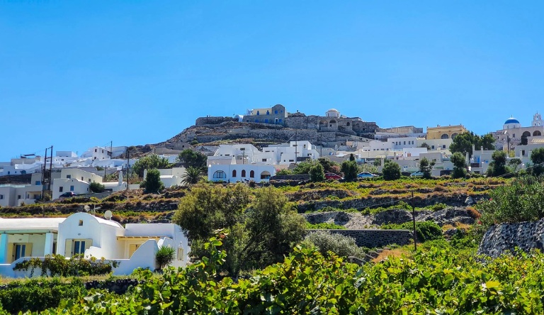 pyrgos-santorini