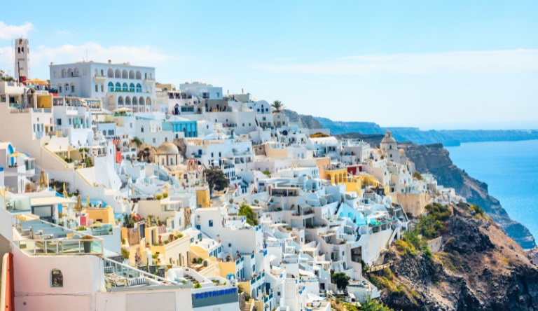 santorini-fira-walking