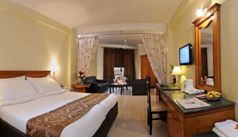 Hotel-Pushp-Villa-Executive-Suite