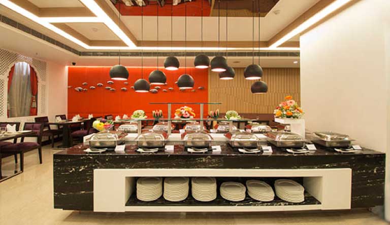 Howard-Plaza-The-Fern-Agra-Restaurant