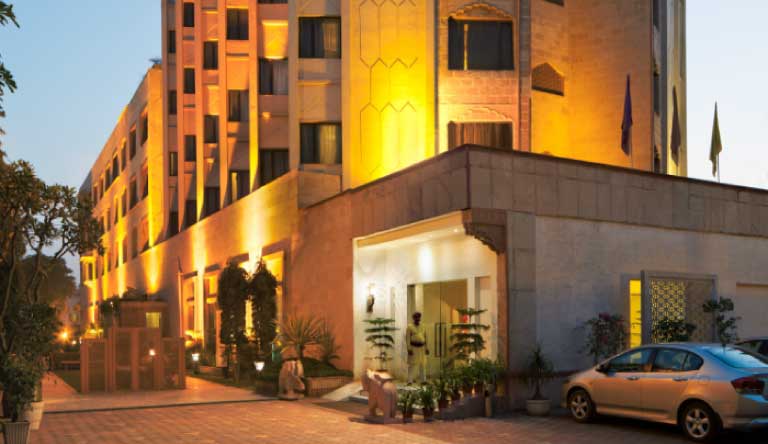 Mansingh-Palace-Agra-Exterior