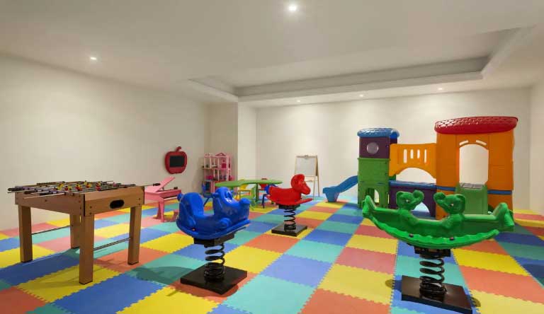 Ramada-Plaza-by-Wyndham-Play-Room