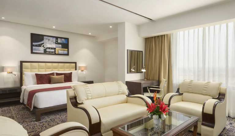 Ramada-Plaza-by-Wyndham-Suite