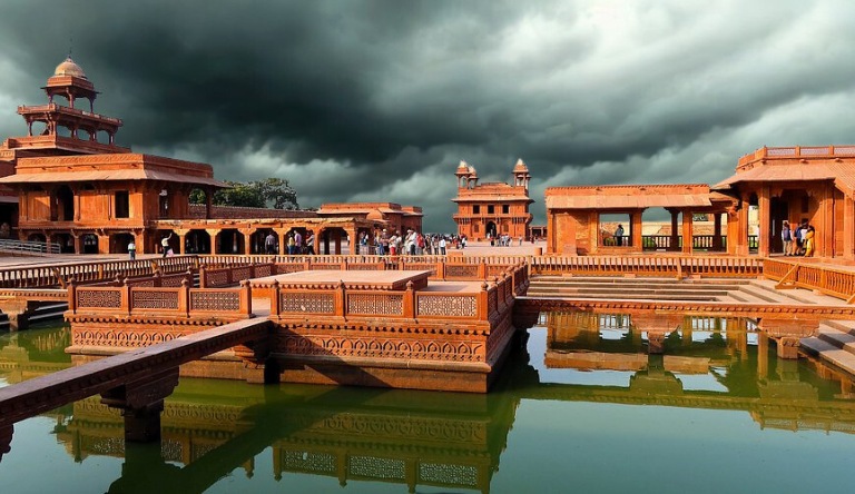 fatehpur-sikri