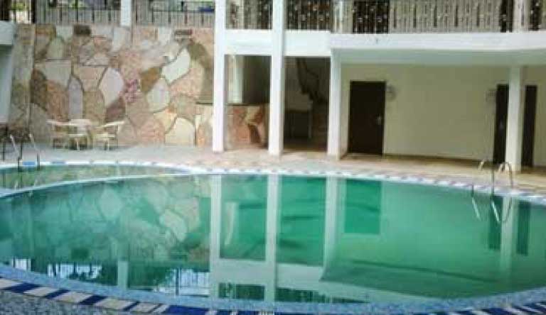 Mapple-Hermitage-Pool