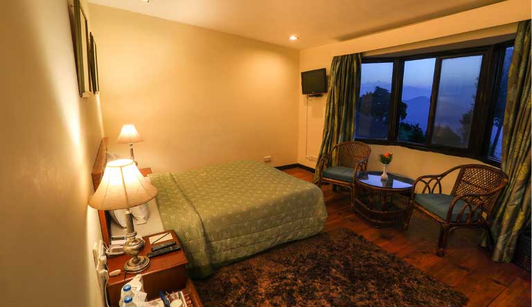 Classic-Hill-Top-Resort-Chamba-DELUXE-ROOM