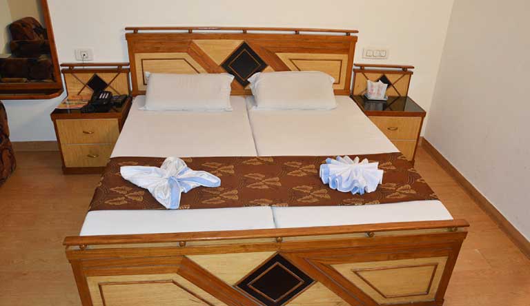 Hotel-City-Heart-Chamba-Deluxe1