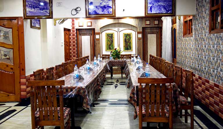 Hotel-City-Heart-Chamba-Dining-Area