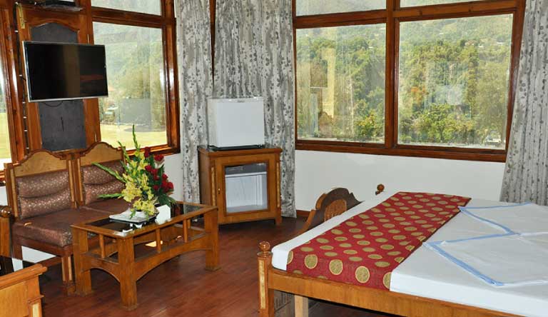 Hotel-City-Heart-Chamba-Super-Deluxe-Room
