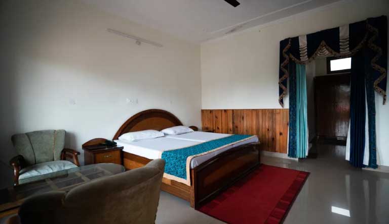 Ojaswi-Resort-Chaukori-Deluxe-Room1