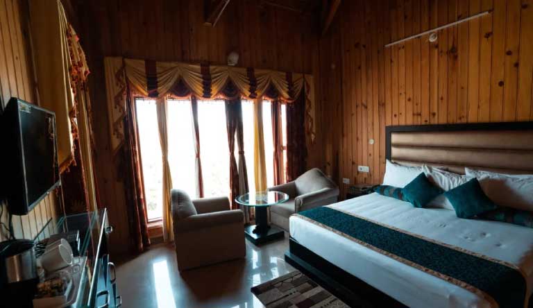 Ojaswi-Resort-Chaukori-Executive-Room1