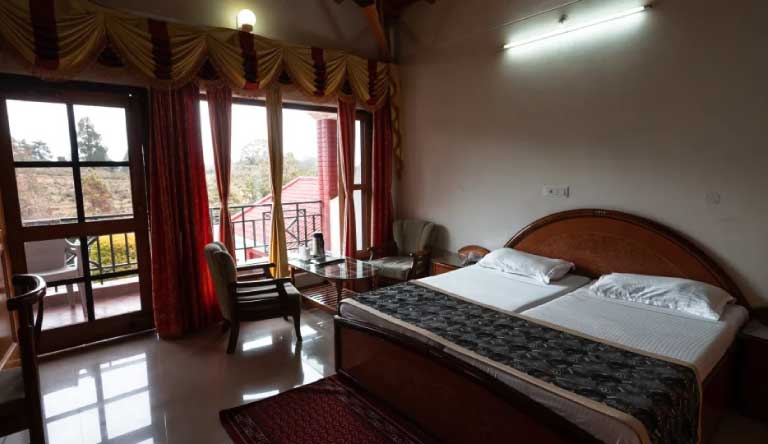 Ojaswi-Resort-Chaukori-Super-Deluxe-Room