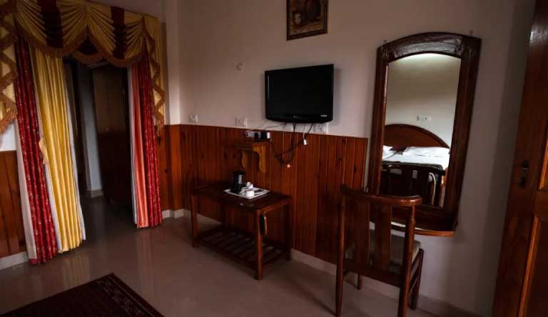 Ojaswi-Resort-Chaukori-Super-Deluxe-Room1