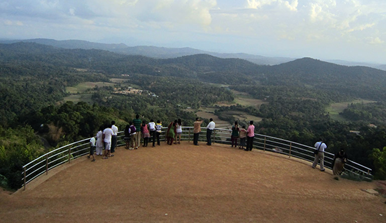 raja-seat-madikeri-coorg-karnataka-india