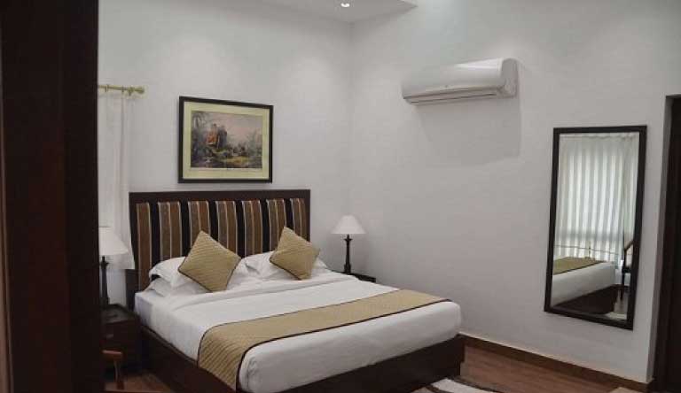 Corbett-Ramganga-Resort-Deluxe-Room