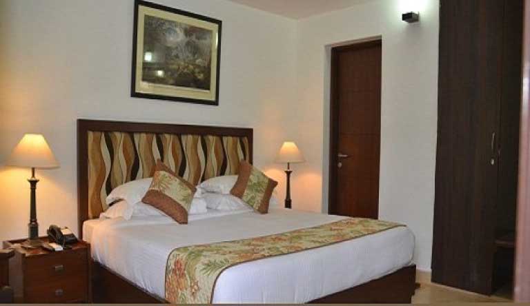 Corbett-Ramganga-Resort-Deluxe-Room1