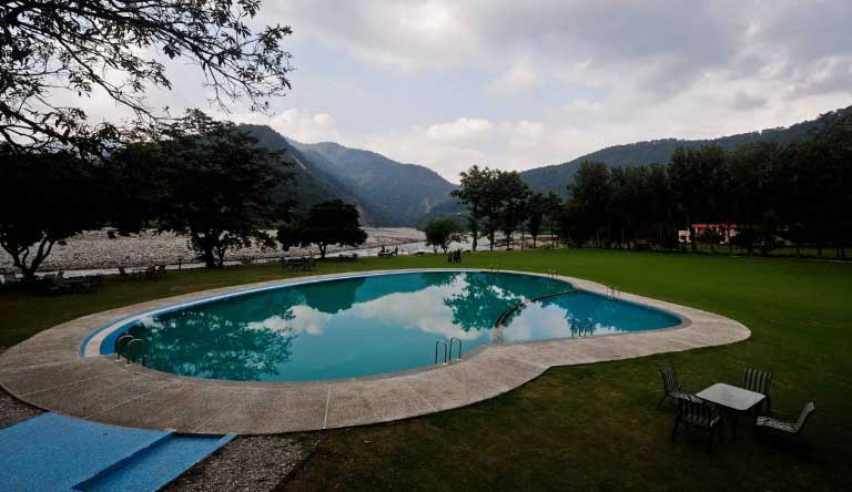 Corbett-Ramganga-Resort-Pool2