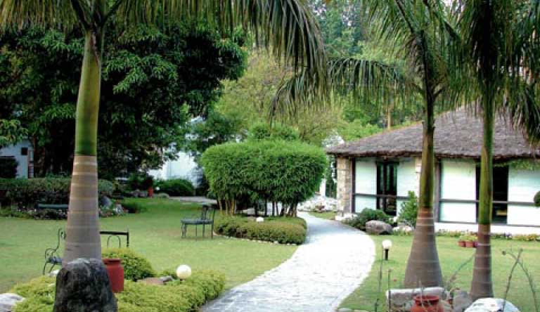 Country-Inn-Corbett-Exterior1