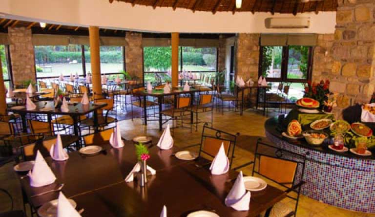 Country-Inn-Corbett-Restaurant2