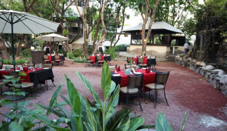 Country-Inn-Corbett-Restaurant3