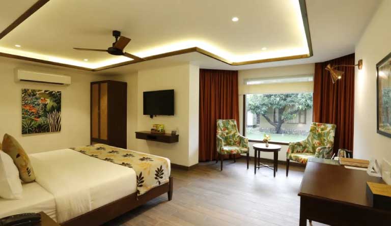 The-Riverview-Retreat-Premium-Room6
