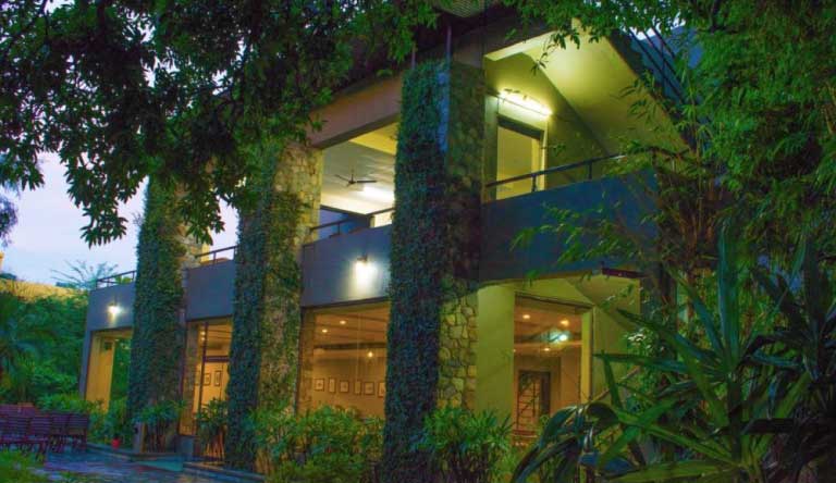 Wild-Exotica-Corbett-Exterior4