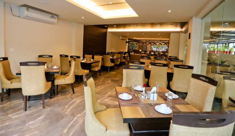 Amara-Grand-Baga-Restaurant