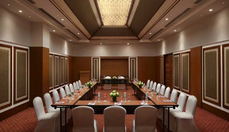 Caravela-Beach-Resort-Conference