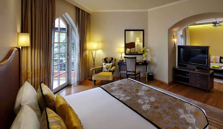 Caravela-Beach-Resort-Deluxe-Suite