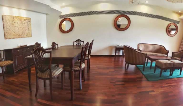 Cidade-De-Goa-Vasco-da-Gama-Suite-King-Bed-Sea-View