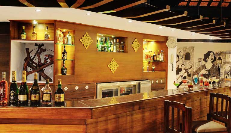 Dona-Sylvia-Beach-Resort-Goa-Bar1