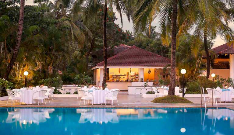 Dona-Sylvia-Beach-Resort-Goa-Pool