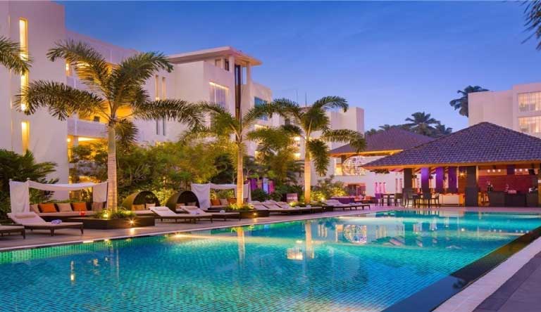 Hard-Rock-Hotel_Goa_Pool