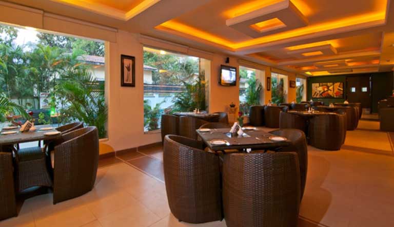 La-Gulls-Court-Resort-Restaurant1