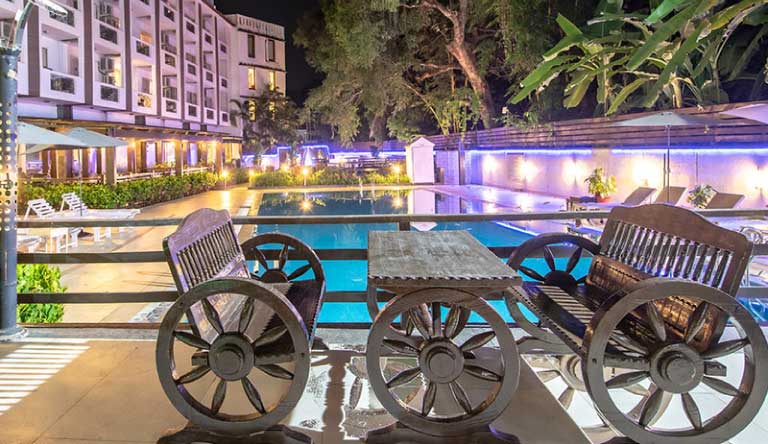 Nagoa-Grande-Exterior