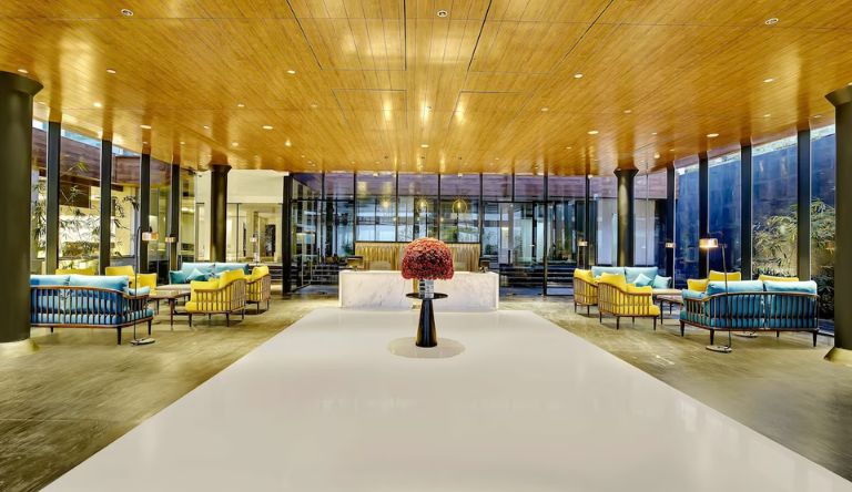 Radisson-Resort-Goa-Baga-lobby