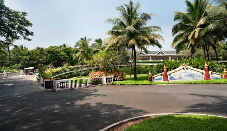 Taj-Exotica-Resort-and-Spa-Exterior2