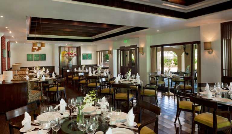 Taj-Exotica-Resort-and-Spa-Restaurant2