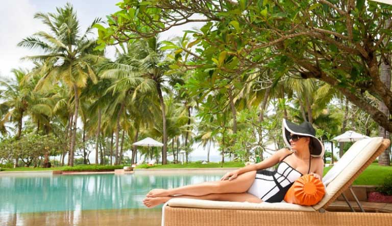 Taj-Exotica-Resort-and-Spa-Swimming-Pool