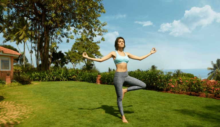 Taj-Fort-Aguada-Yoga-ritual