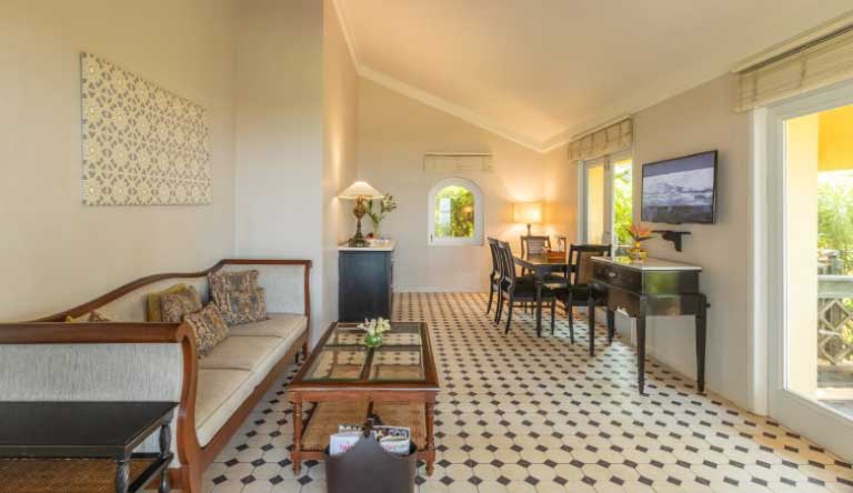 Taj-Holiday-Village-Resort-and-Spa-Luxury-Goan-Villa-Sea-View-Living-Room