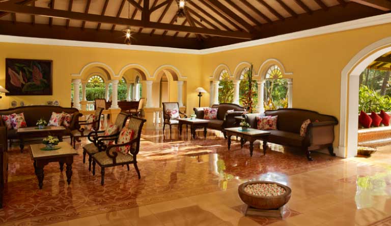 Taj-Holiday-Village-Resort-and-Spa-Reception-Area