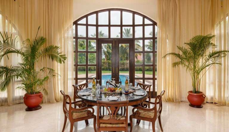 The-Lalit-Goa-Room-Villa-dinning
