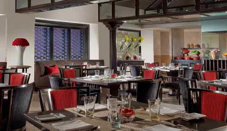 The-Leela-Goa-Dining-Restaurants