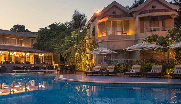 Whispering-Palms-Beach-Resort-Goa