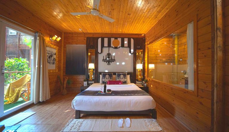 estrela-do-mar-beach-resort-grand-swiss-wooden-cottage