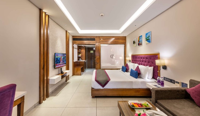 golden-tulip-grand-view-resort-candolim-guest-room